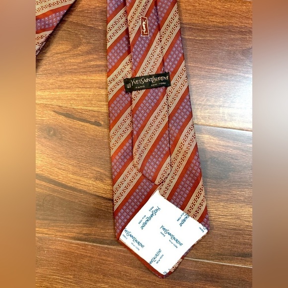🌿SALE🌿YVES SAINT LAURENT Vintage 100% Silk Red Striped Repp Necktie - Picture 3 of 11